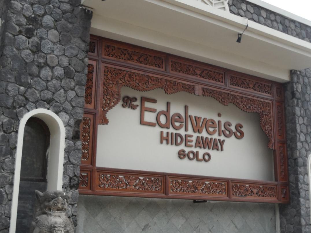 The Edelweiss Hideaway Villas Solo Esterno foto